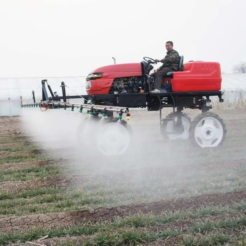 Farming Year - Mesin Penyemprot Otomatis 4WD untuk Sawah